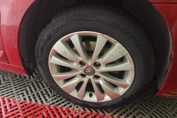 Used Citroen C-Quatre 2013 Hatchback 1.6L Automatic LeShang Model Right Front Wheel Hub