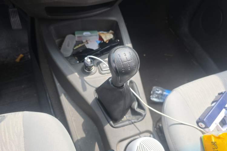 Used Wuling Hongguang 2020 1.2L S Base Model China VI LSI Gear Lever