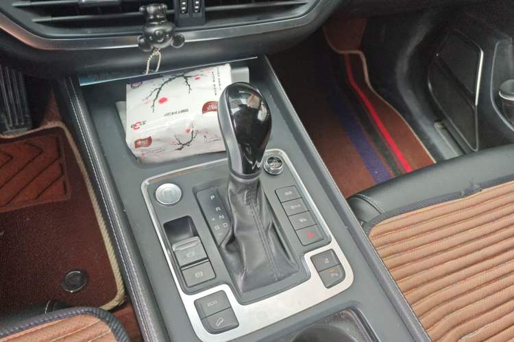 Used BYD Tang 2018 2.0T Automatic SmartConnect Prestige 7-Seater China V Standard