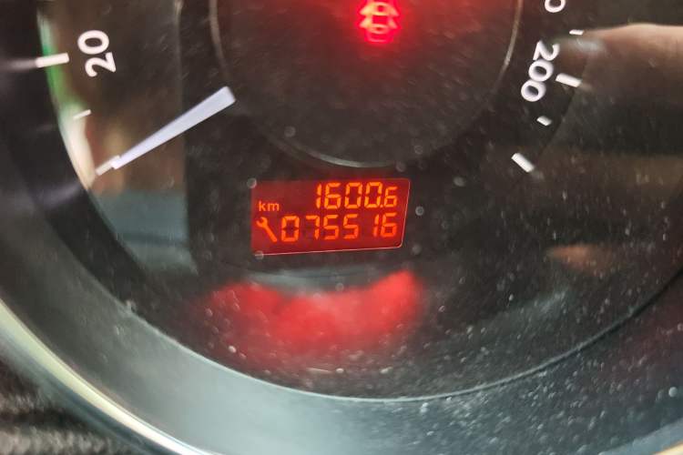 Used Peugeot 3008 2013 2.0L Automatic Classic Edition