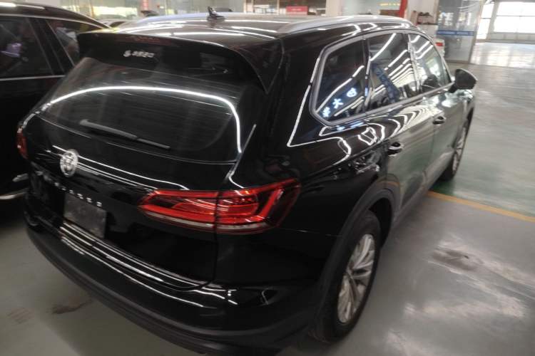 Used Volkswagen Touareg 2019 2.0 TSI Flagship Edition China VI
