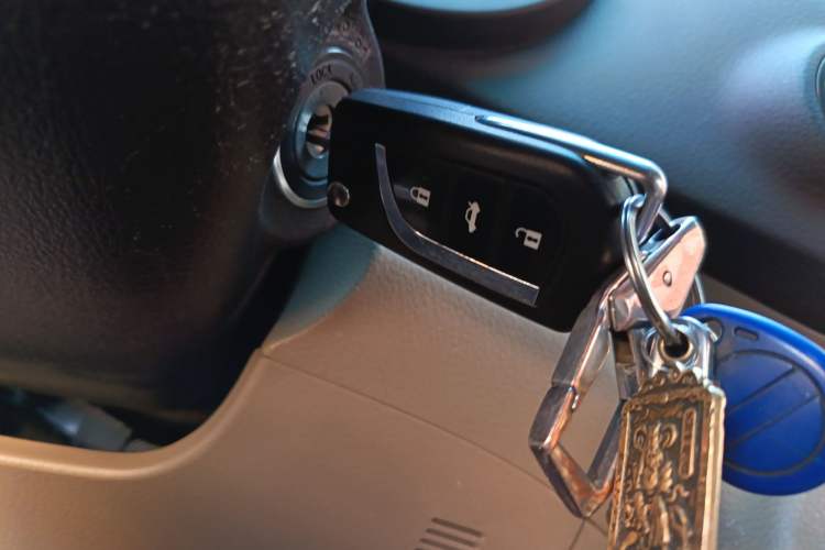 Used Toyota Highlander 2009 2.7L Two-Wheel Drive 7-Seater Luxury Edition