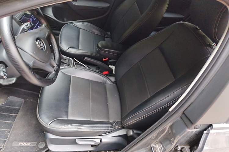 Used Volkswagen Polo 2014 1.4L Automatic Comfort Edition