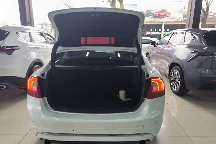 Used Volvo S60 2016 S60L T4 Zhiyuan Edition