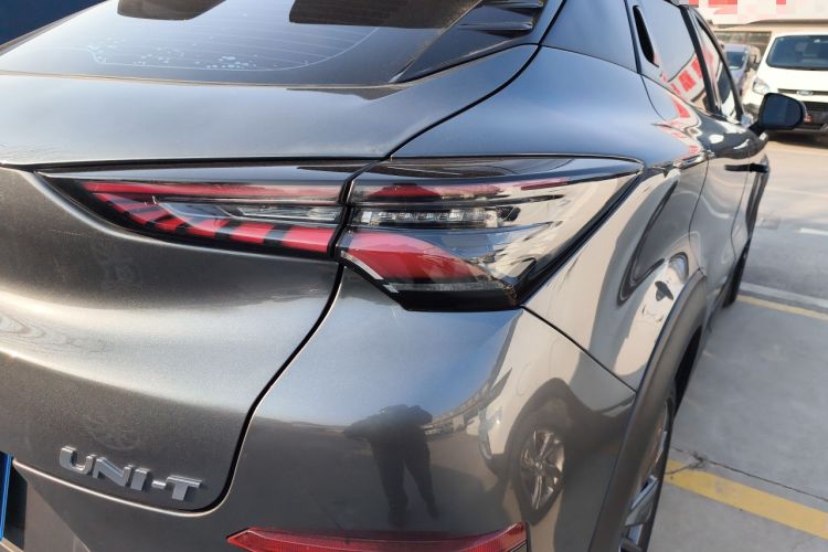 Used Changan UNI-T 2020 1.5T Prestige Version
