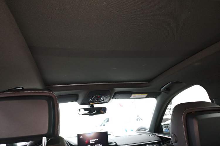 Used Audi A4L 2023 40 TFSI Luxury Dynamic Model
