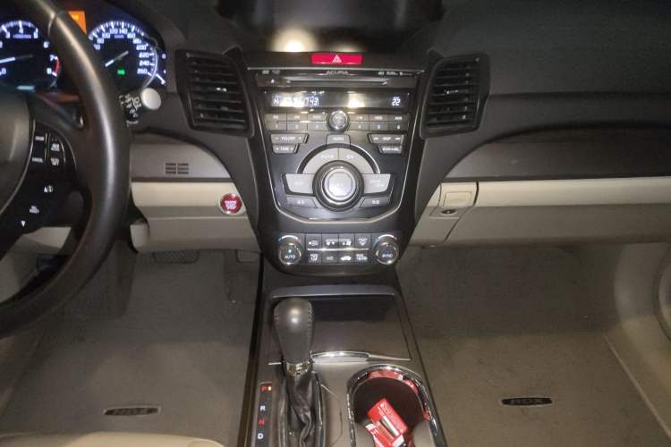 Used Acura RDX 2013 3.0L Two-Wheel Drive Elite Edition
