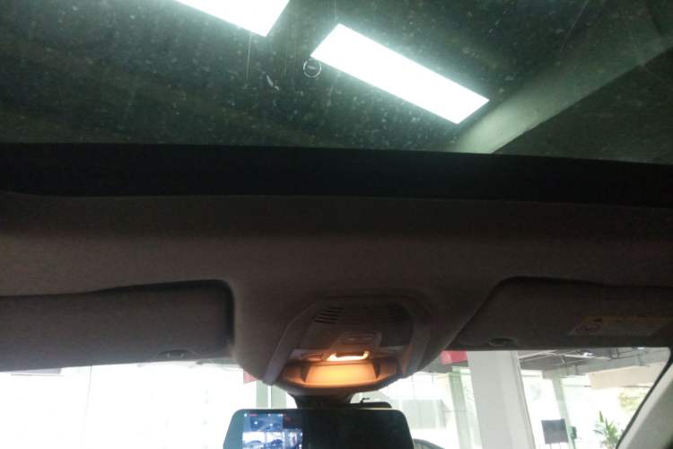 Used Citroen C5 AIRCROSS 2020 400THP Premium Edition Headliner