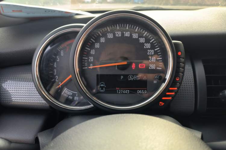 Used MINI MINI 2015 1.5T COOPER Fun Five-Door Edition