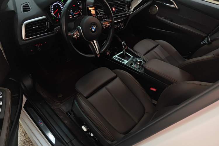 Used BMW 1 Series 2023 120i M Sport Night Edition
