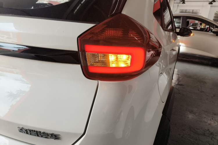 Used Chery Tiggo 3X 2021 PLUS 1.5L CVT "Painkai Red Date" Edition II