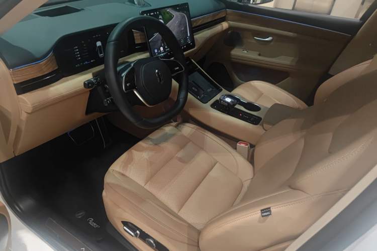 Used Hima AITO M5 2023 Extended-Range Four-Wheel Drive Intelligent Driving Version
