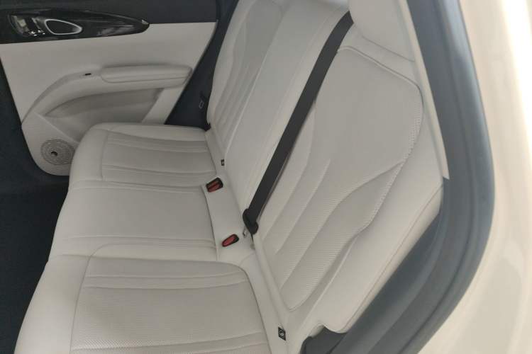 Used Geely Galaxy Geome 2025 UP 410km Exploration Edition Left Rear Seat