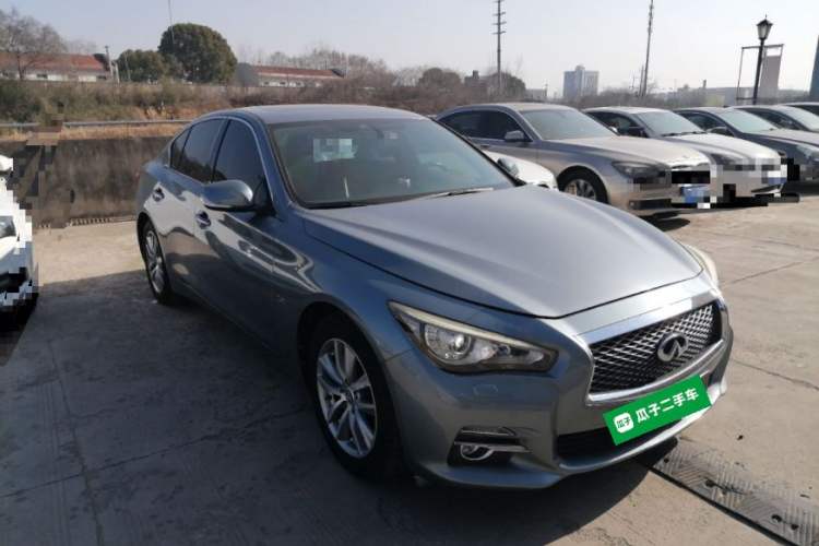 Used Infiniti Q50 2014 2.0T Luxury Edition