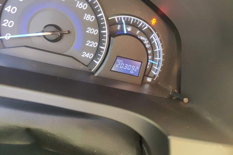 Used Toyota Camry 2016 2.5G 10th Anniversary Deluxe Navigation Edition
