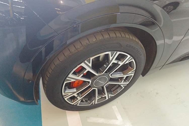 Used Lynk & Co 900 2025 2.0T Ultra