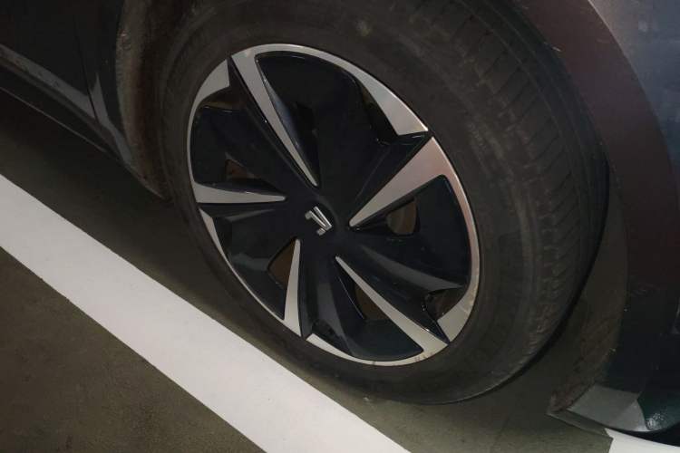 Used Rising F7 2023 Advanced Edition