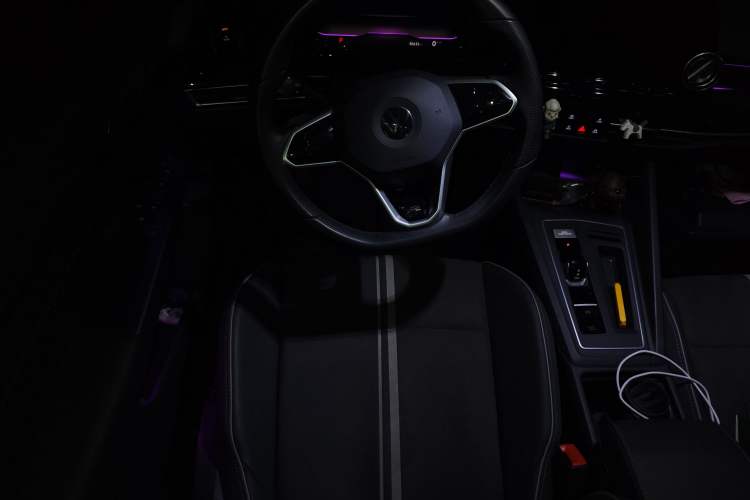 Used Volkswagen Golf 2023 280TSI DSG R-Line Lite