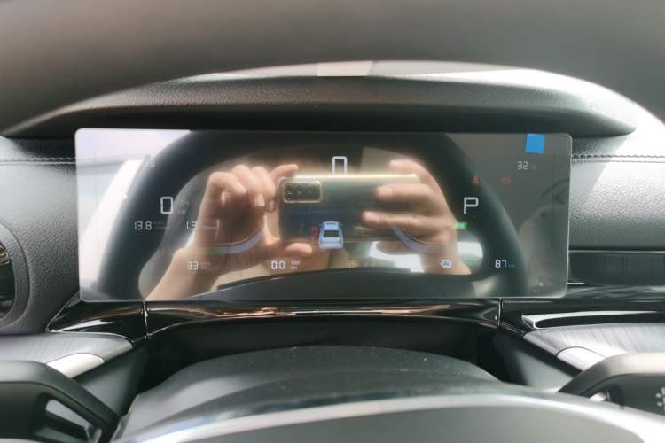 Used Geely Galaxy Stellar 6 2026 Model 125km Free-Style Edition Instrument Cluster