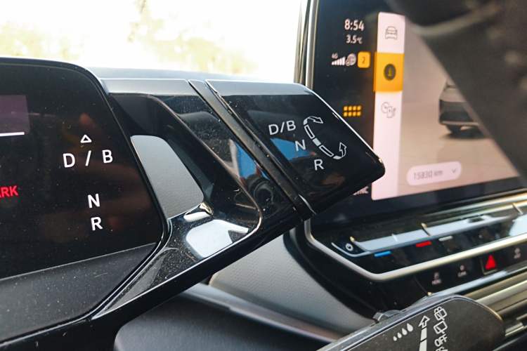 Used Volkswagen ID.4 CROZZ 2022 Long-Range PURE+ Edition
