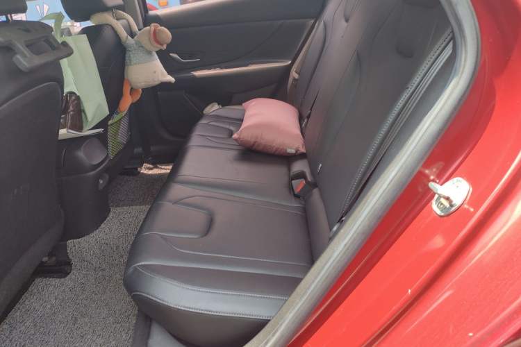 Used Hyundai Elantra 2021 1.5L CVT LUX Prestige Edition