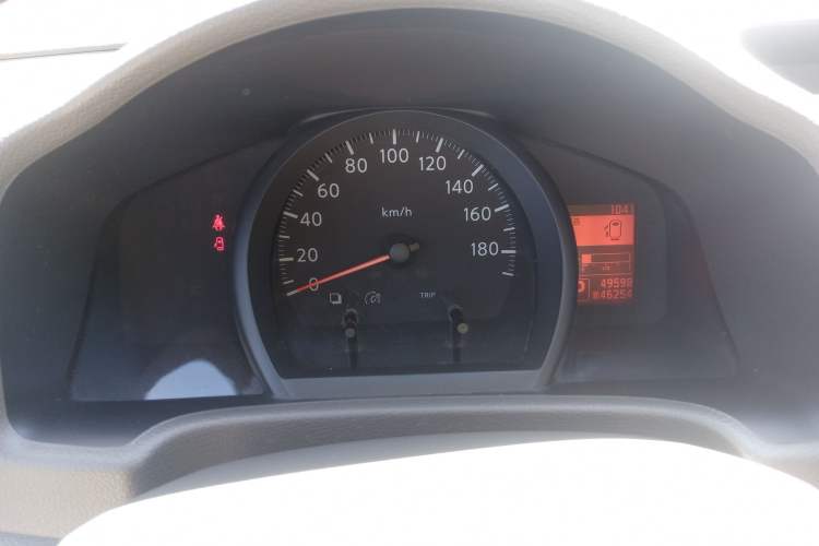 Used Nissan NV200 2018 1.6L CVT Luxury Model Instrument Cluster