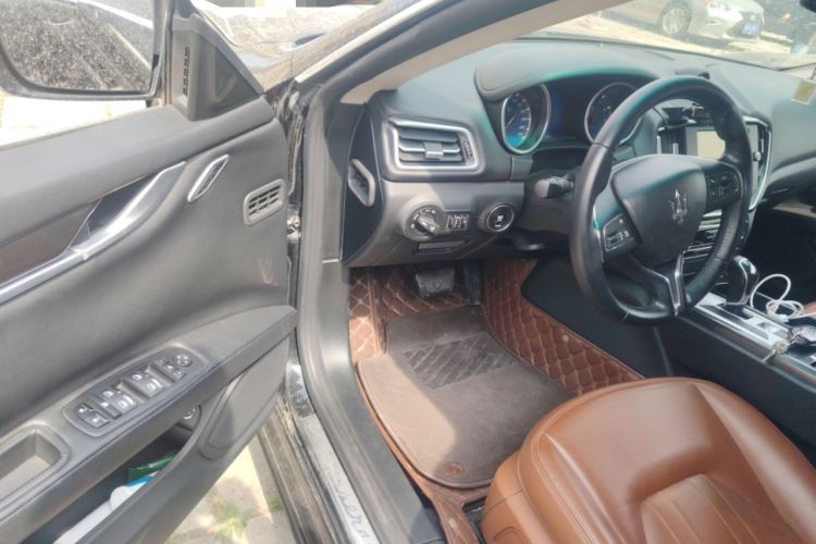 Used Maserati Ghibli 2014 3.0T Standard Edition Driver Seat