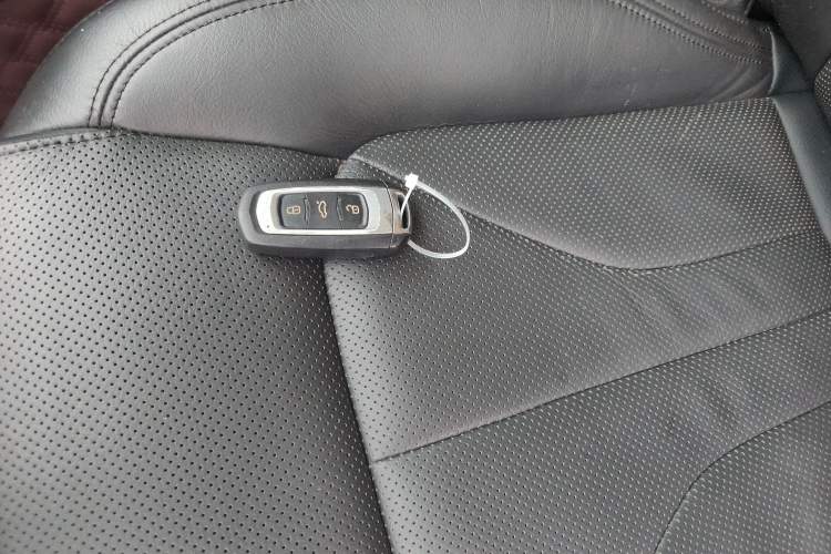 Used Geely Auto Emgrand GT 2016 1.8T Zunya Model Vehicle Key