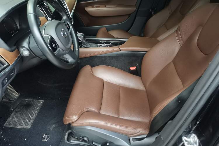 Used Volvo S90 2020 T5 Zhiyi Luxury Edition