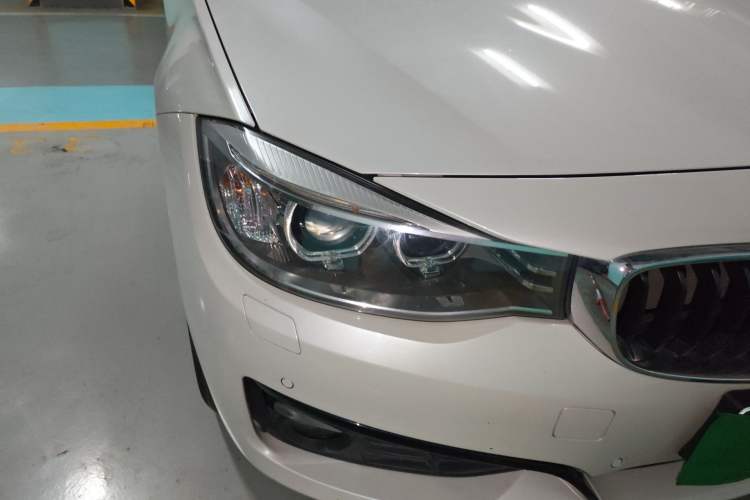 Used BMW 3 Series GT 2014 320i Design Package Model