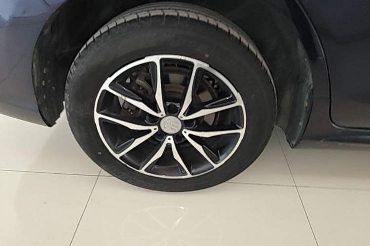 Used BYD Song MAX 2017 1.5T Manual Smart Connect Luxury 7-Seater