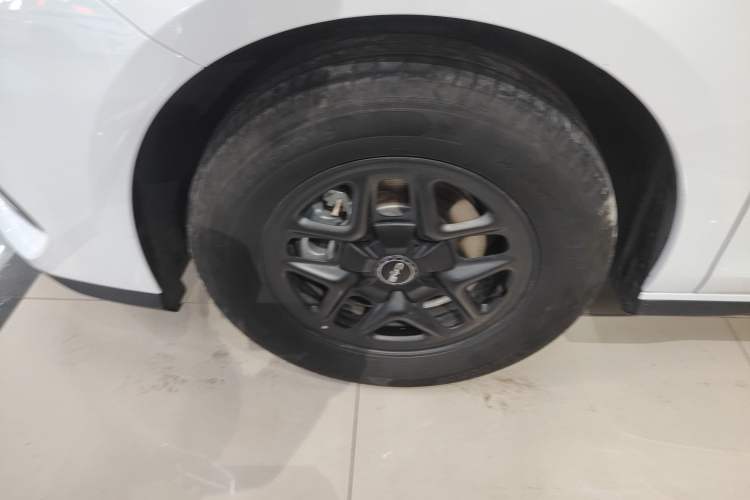 Used BYD Seal 05 DM-i 2026 DM-i 128KM Luxury Edition Exterior 4