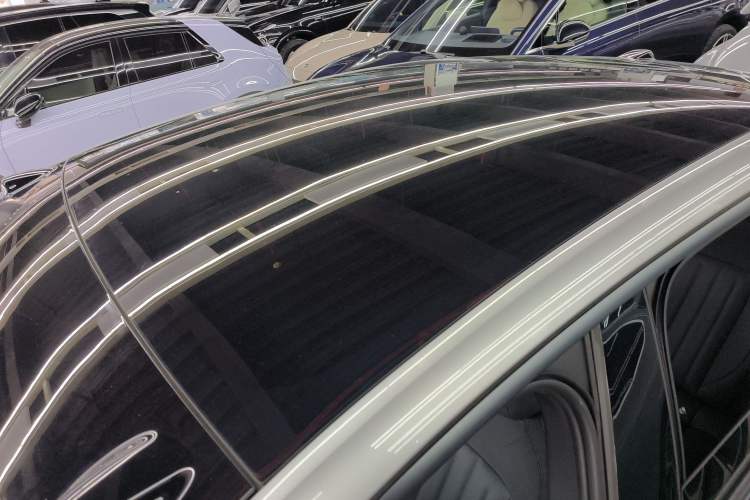 Used ONVO L60 2024 60 kWh Rear-Drive Version