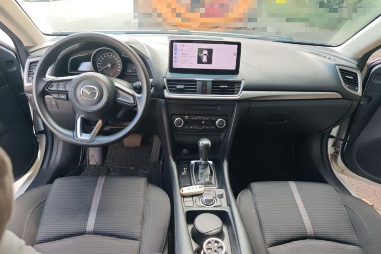 Used Mazda 3 Axela 2017 Sedan 1.5L Automatic Luxury Model Emission Standard China V Center Console