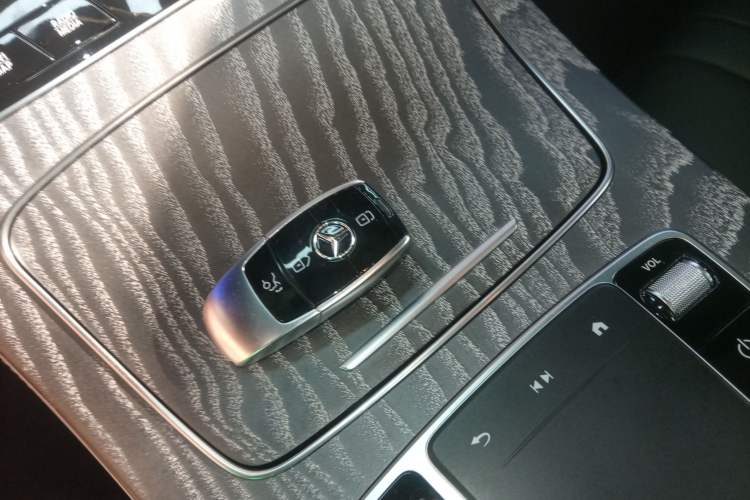 Used Mercedes-Benz CLS 2021 CLS 300 Sport Edition Interior 1