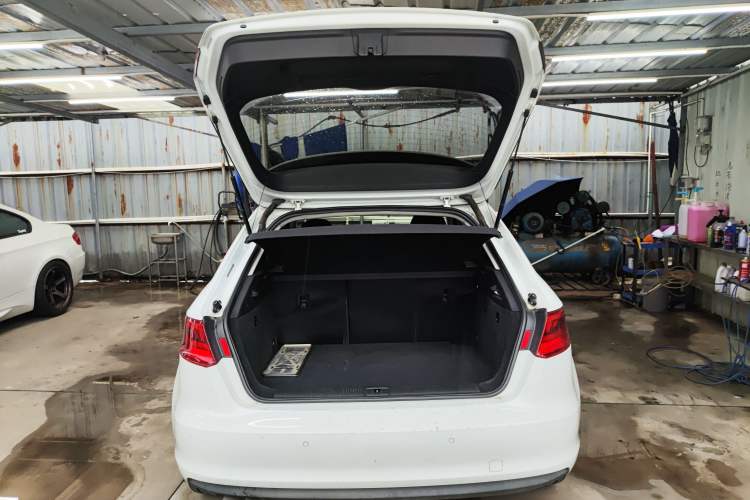 Used Audi A3 2014 Sportback 35 TFSI Automatic Style Edition Trunk