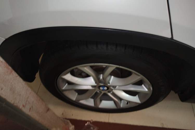 Used BMW X6 2015 xDrive28i
