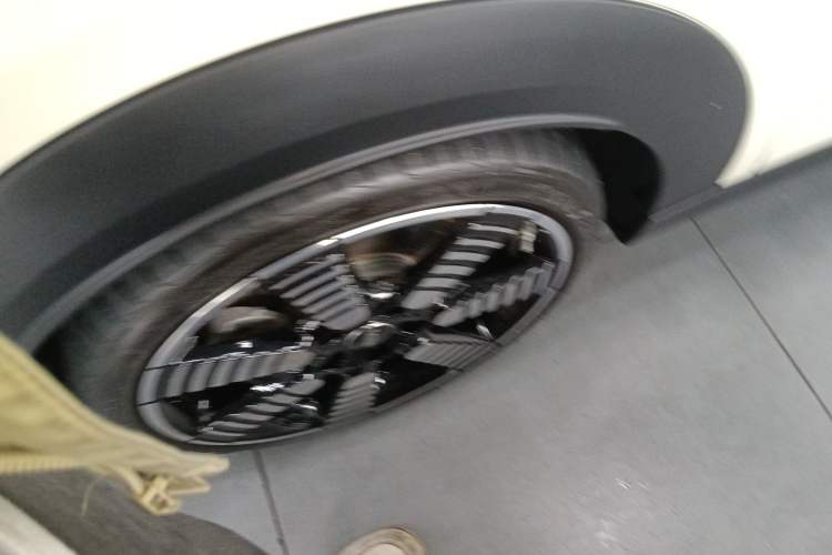 Used MINI 2023 2.0T COOPER S Artist Left Front Wheel Hub