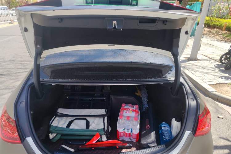 Used Mercedes-Benz C-Class 2023 Revised C 200 L Sport Edition Trunk