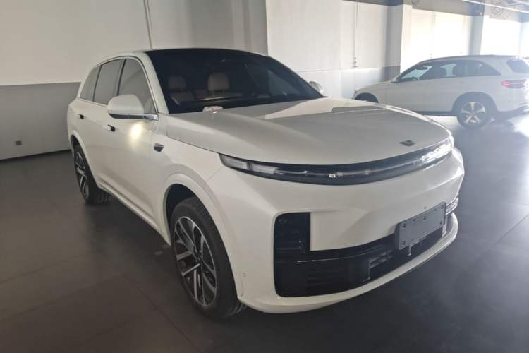 Used Li Auto L7 2023 Pro Model
