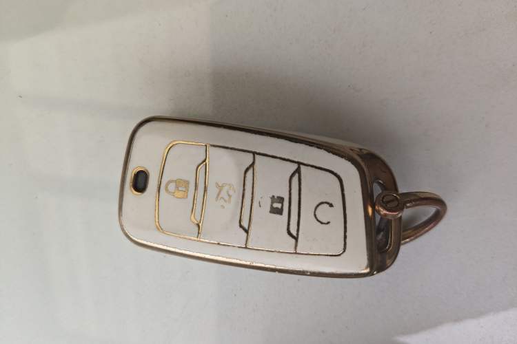 Used CHANGAN CS85 COUPE 2019 2.0T Automatic Version China VI Standard Interior 1