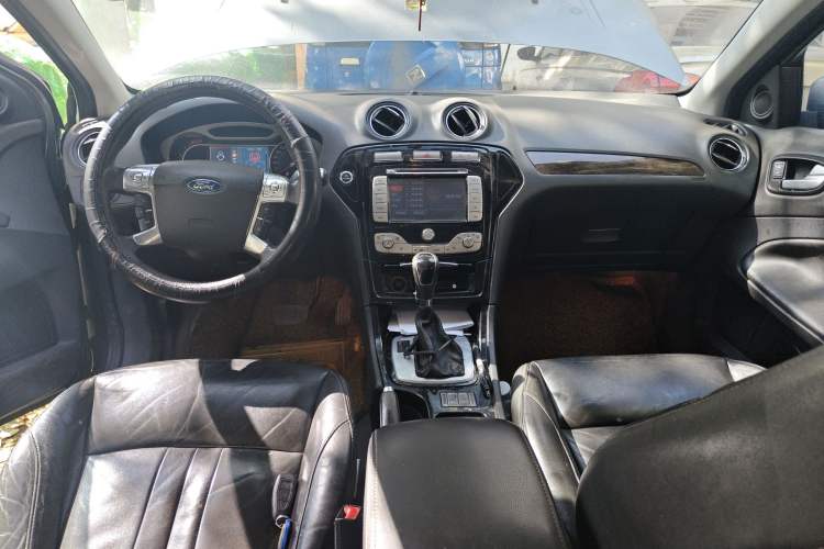 Used Ford Mondeo 2010 2.3L Fashion Edition