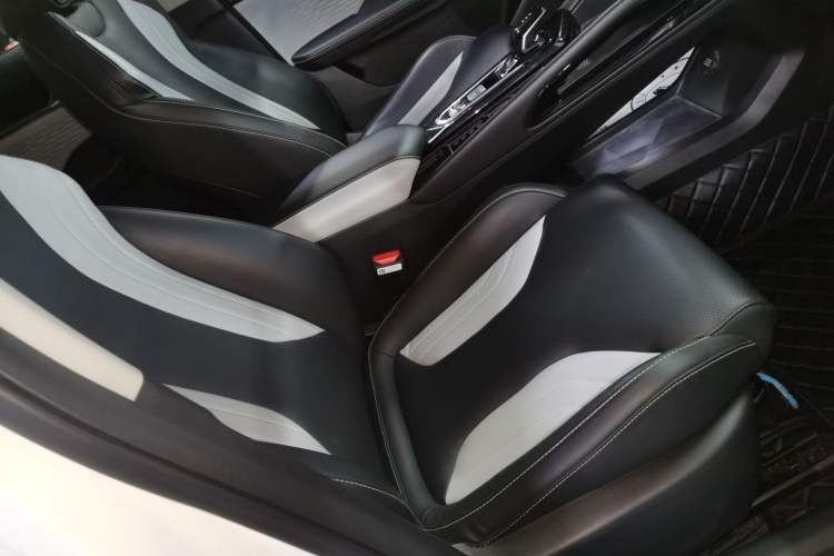 Used Geely Auto Coolray 2022 Bin Yue COOL 1.5TD DCT Ignite Edition
