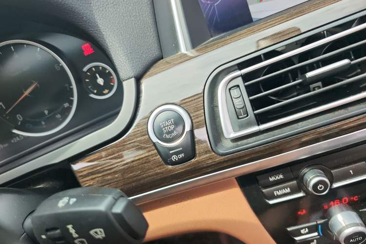 Used BMW 7 Series 2013 740Li Leading Model Vehicle Key