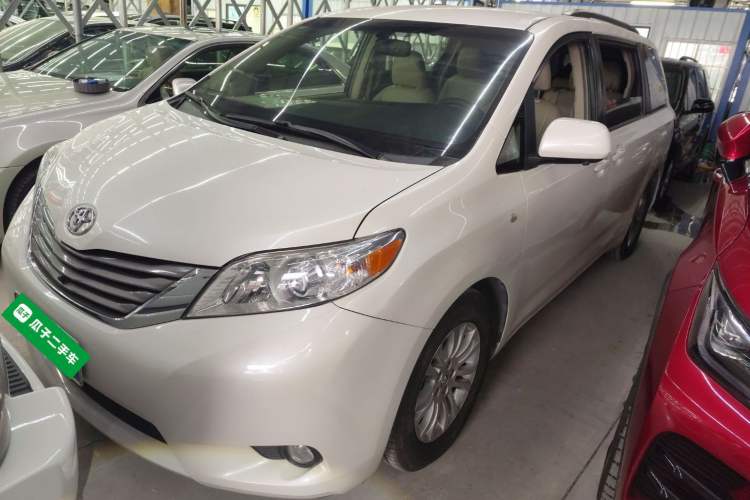 Used Toyota Sienna 2016 3.5L Two-Wheel Drive 7-Seater Parallel Import