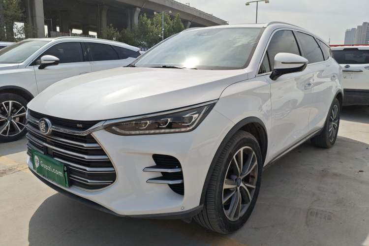 Used BYD Tang New Energy 2018 DM 2.0T All-Wheel Drive Smart Connect Advanced Model 7 Seats China V Emission Standard