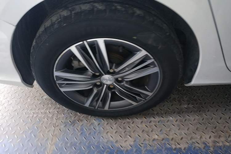 Used Peugeot 308 2019 230THP Automatic Luxury Edition China VI Standard Exterior 8