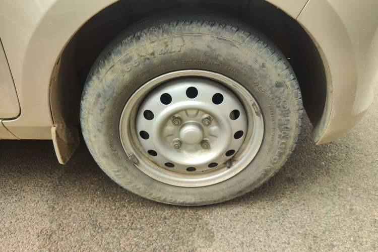 Used Wuling Rongguang V 2016 1.2L Practical Version
