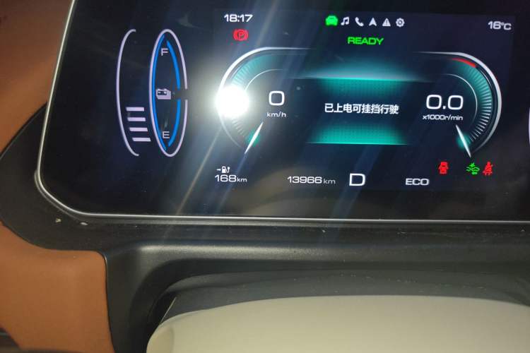 Used ORA Good Cat 2023 401 km Standard Range Prestige Version Lithium Iron Phosphate