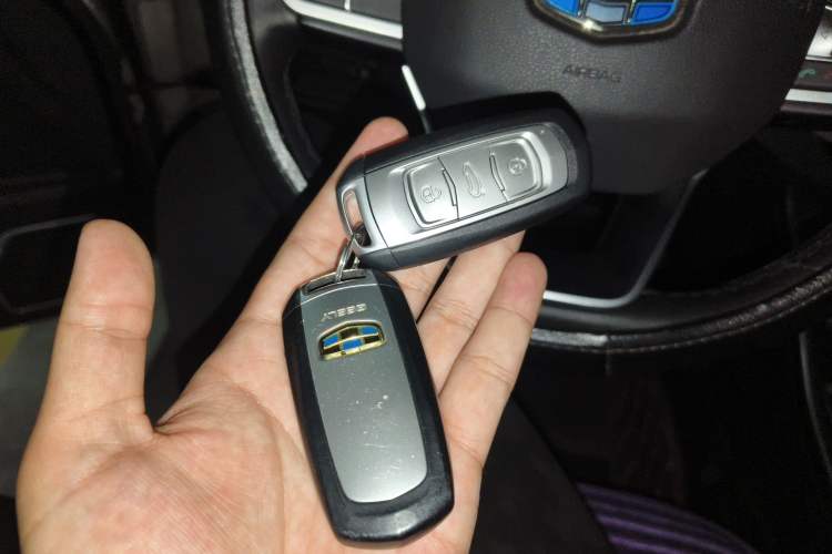 Used Geely Auto Vision X3 2019 Upgraded Model 1.5L CVT Prestige Version Vehicle Key